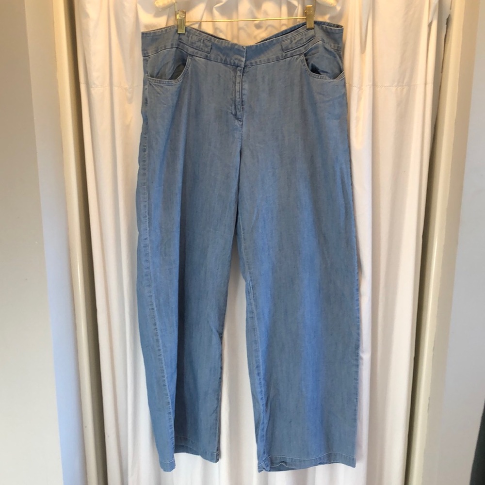 J.Jill wide leg light denim jeans. Summer jean